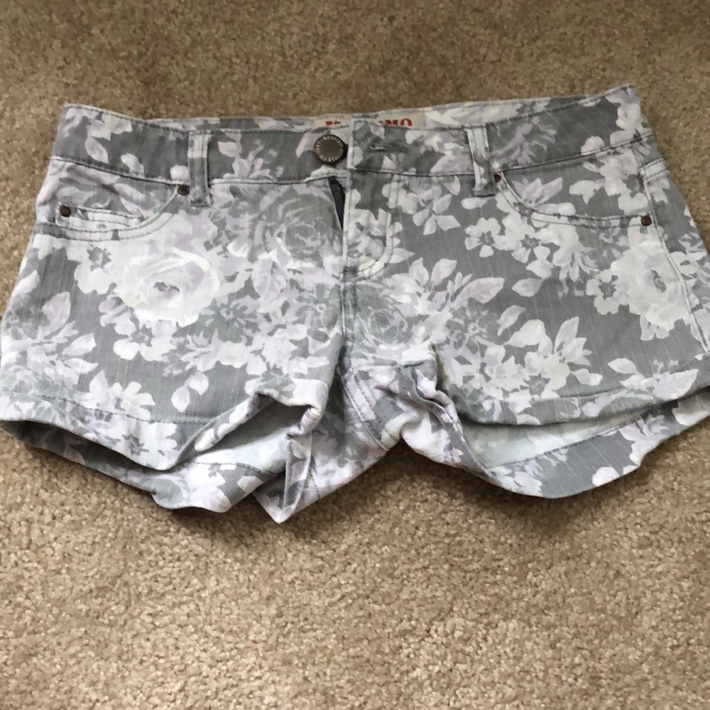 Floral jean short